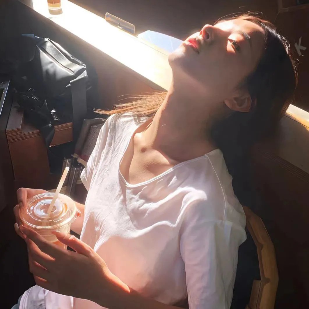 窥探者